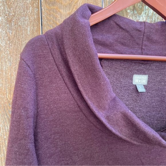 CONVERSE Women’s Purple Soft Cowl Neck Sweatshirt Size Large - Picture 3 of 9